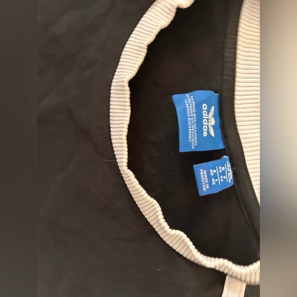 ADIDAS - women’s sweater in Small - Picture 4 of 11